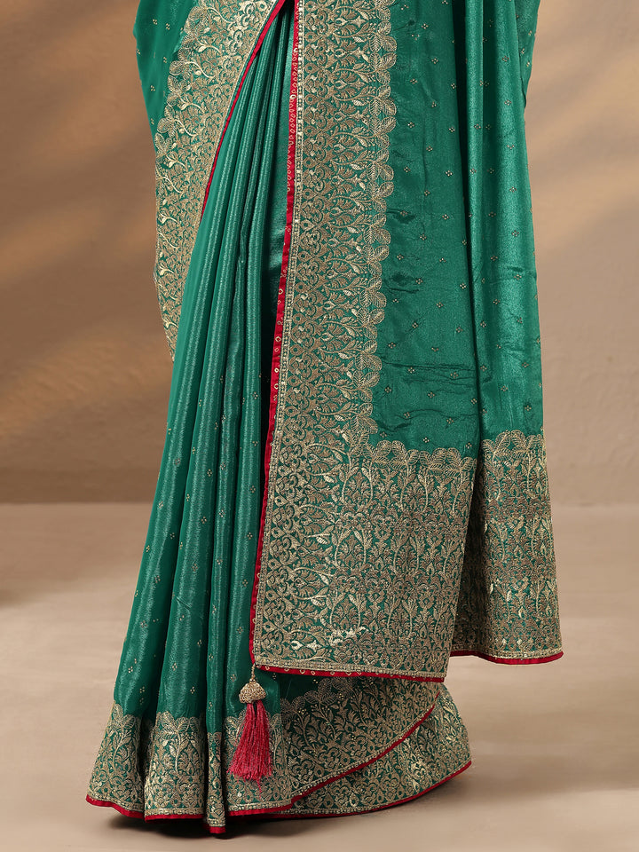 Green Embellished Silk Blend Saree With Unstitched Blouse Piece