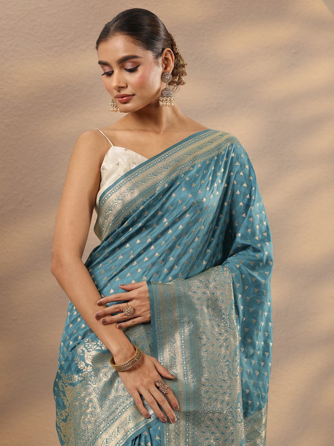 Blue Woven Design Silk Blend Saree With Unstitched Blouse Piece