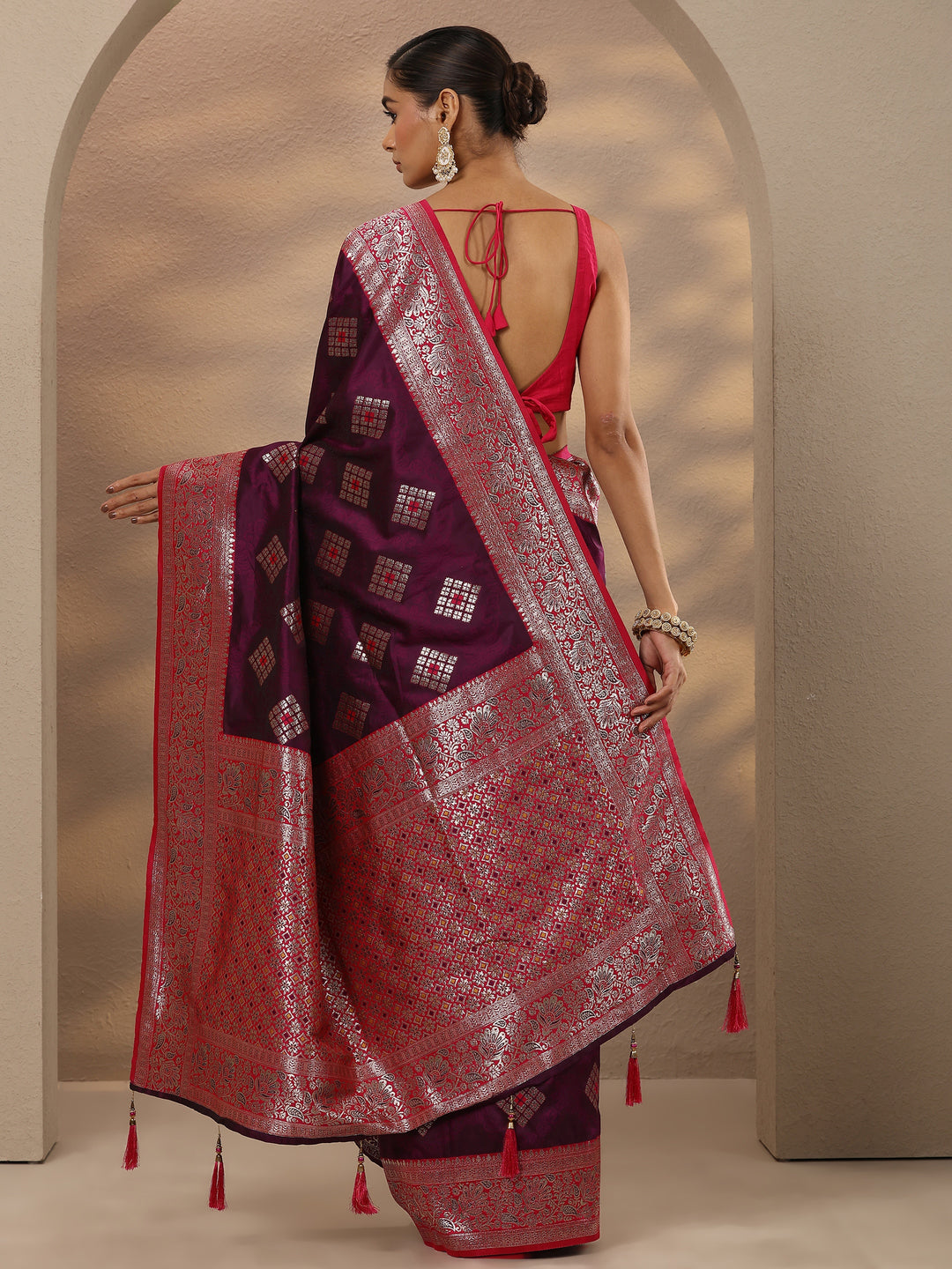 Burgundy Geometric Woven Design Silk Blend Saree With Unstitched Blouse Piece