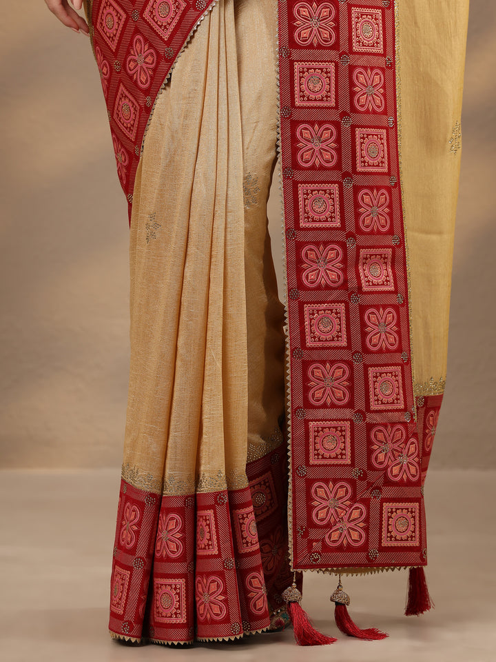 Gold Embellished Silk Blend Saree With Unstitched Blouse Piece