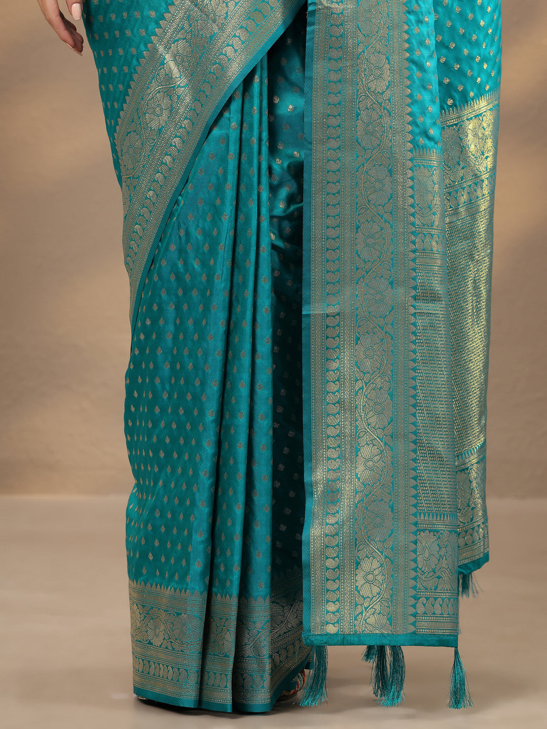 Blue Woven Design Silk Blend Saree With Unstitched Blouse Piece
