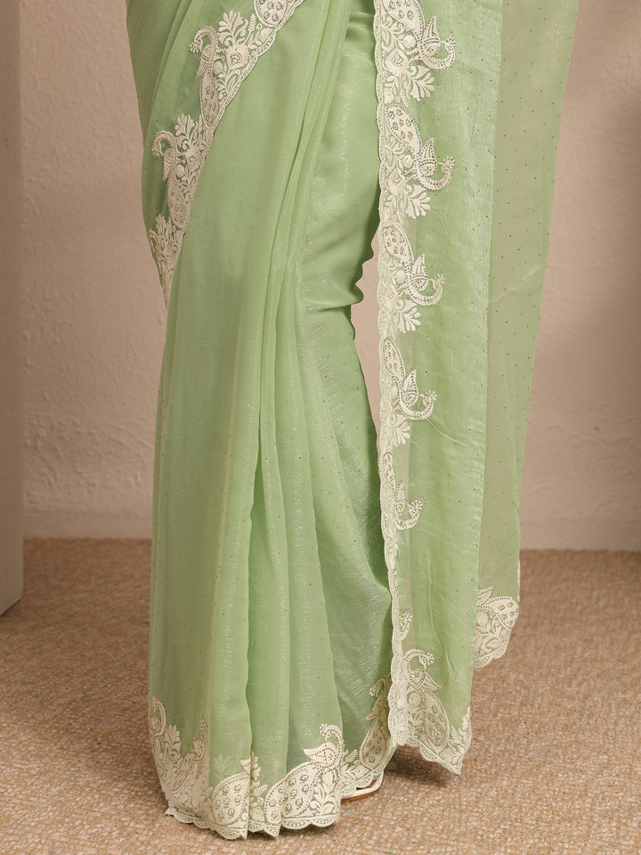 Green Embellished Silk Blend Saree With Unstitched Blouse Piece