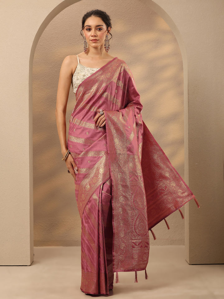 Peach Woven Design Silk Blend Saree With Unstitched Blouse Piece