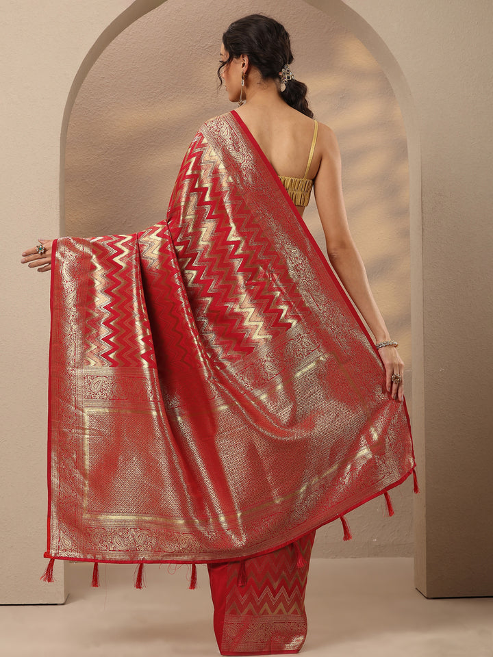 Red Chevron Woven Design Silk Blend Saree With Unstitched Blouse Piece