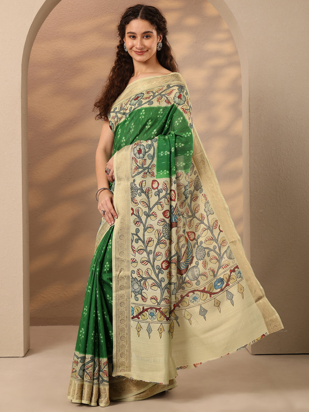 Green Printed Silk Blend Saree With Unstitched Blouse Piece