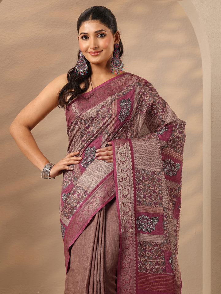 Pink Printed Silk Blend Saree With Unstitched Blouse Piece