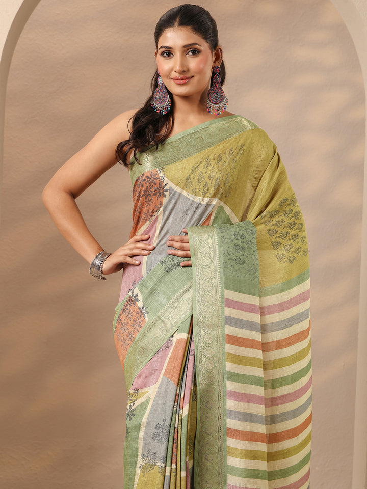 Green Printed Silk Blend Saree With Unstitched Blouse Piece