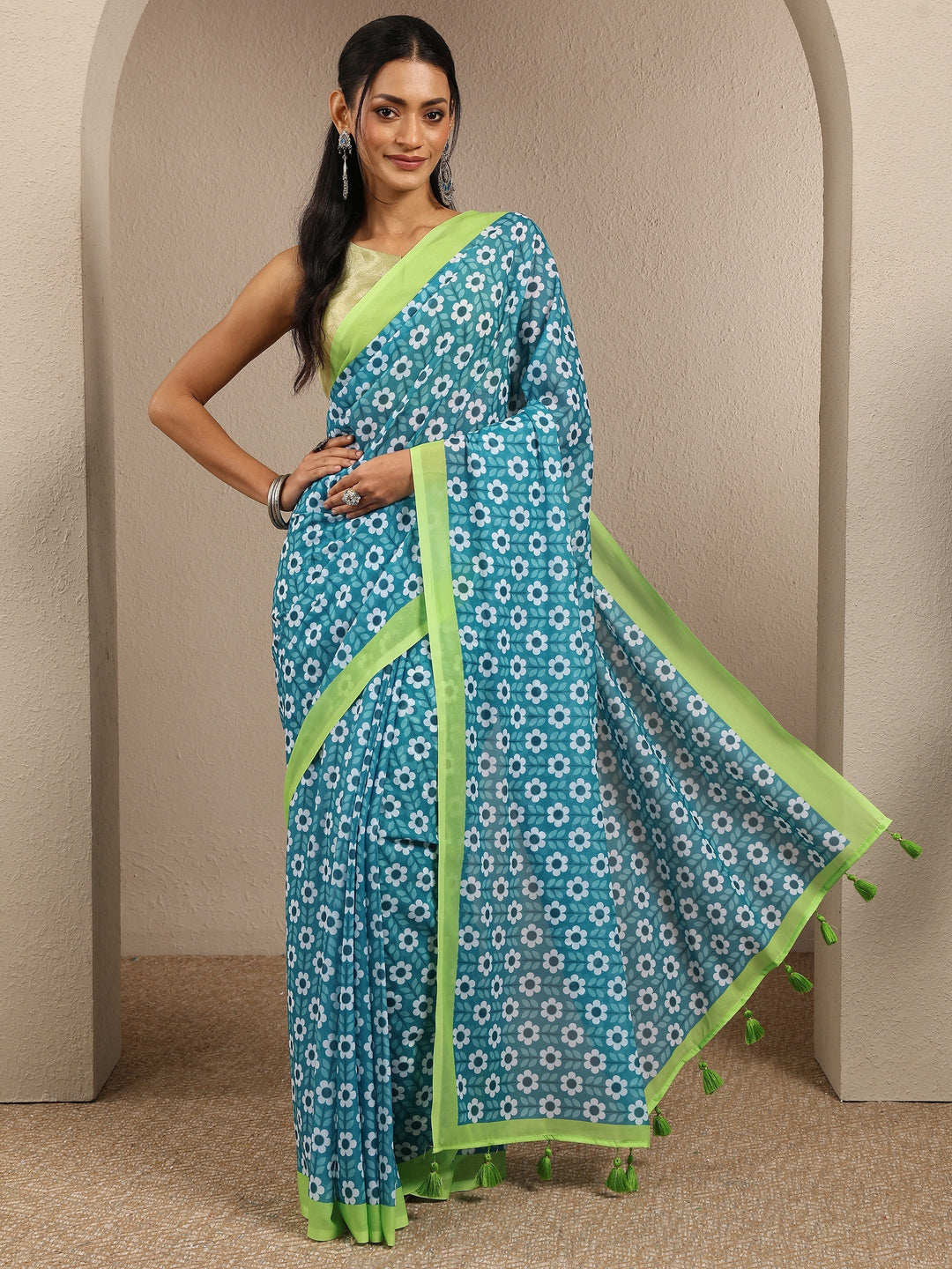 Blue Printed Georgette Saree With Unstitched Blouse Piece