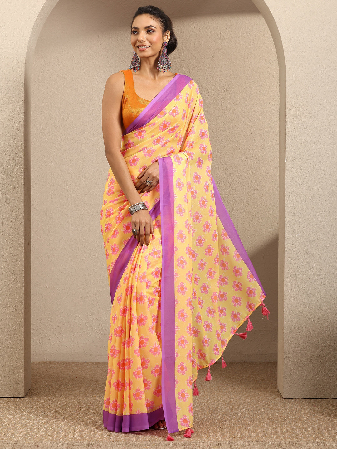 Mustard Printed Georgette Saree With Unstitched Blouse Piece