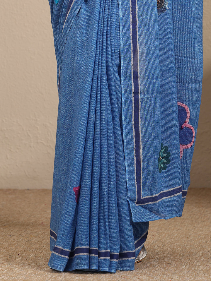Blue Printed Cotton Blend Saree With Unstitched Blouse Piece