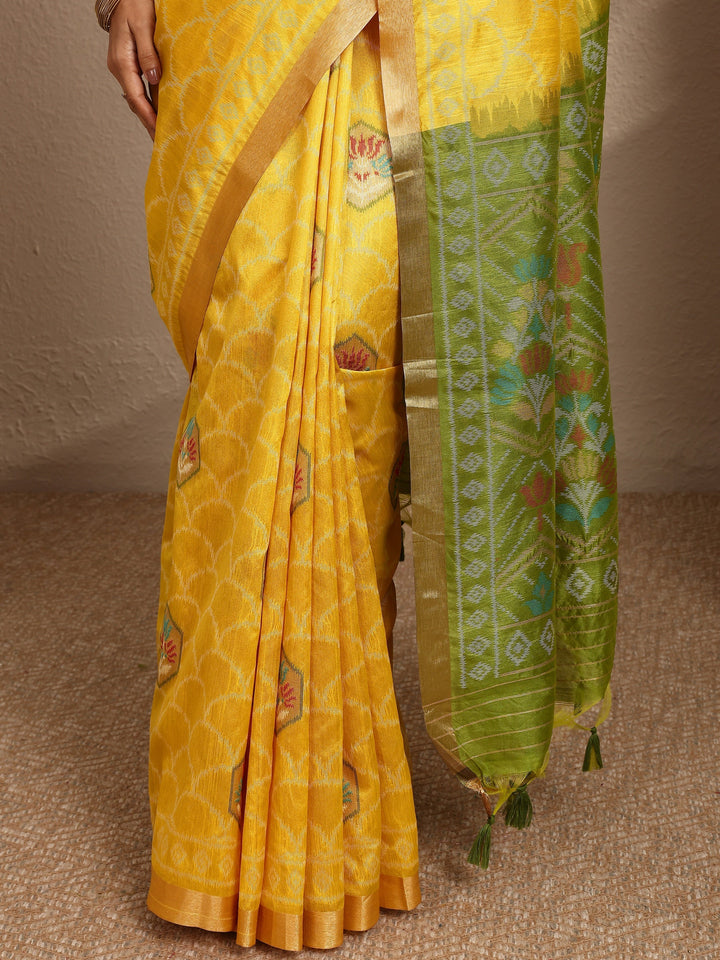 Yellow Woven Design Banarsi Silk Blend Saree With Unstitched Blouse Piece