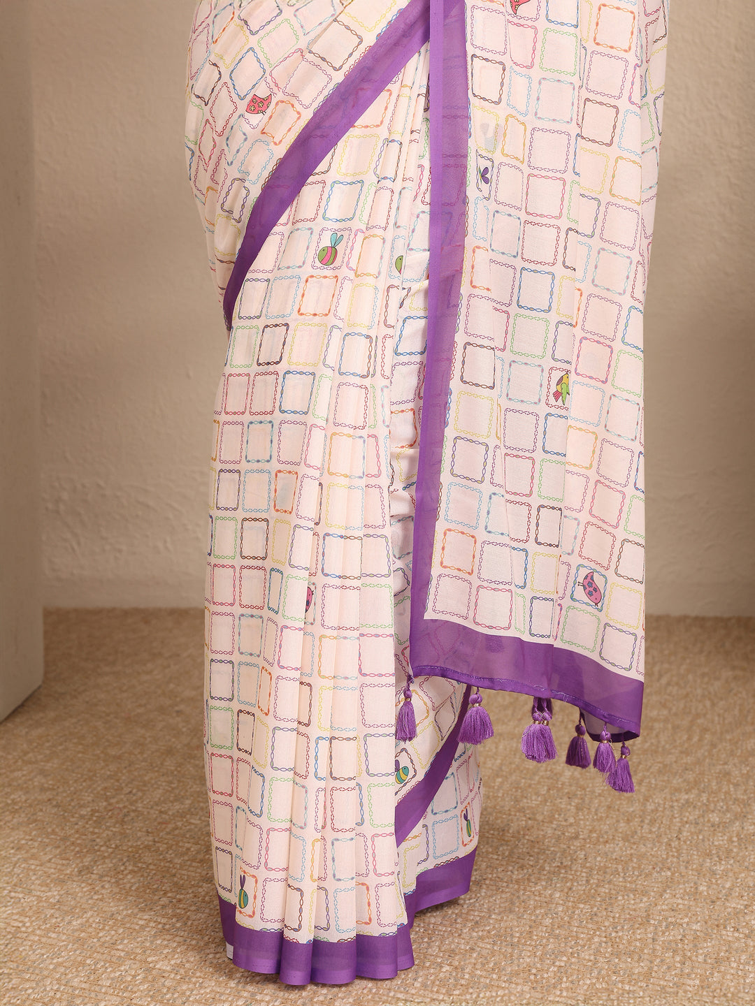Multi Geometric Printed Cotton Blend Saree With Unstitched Blouse Piece