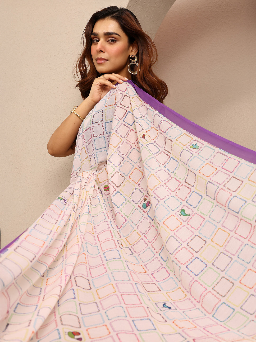 Multi Geometric Printed Cotton Blend Saree With Unstitched Blouse Piece