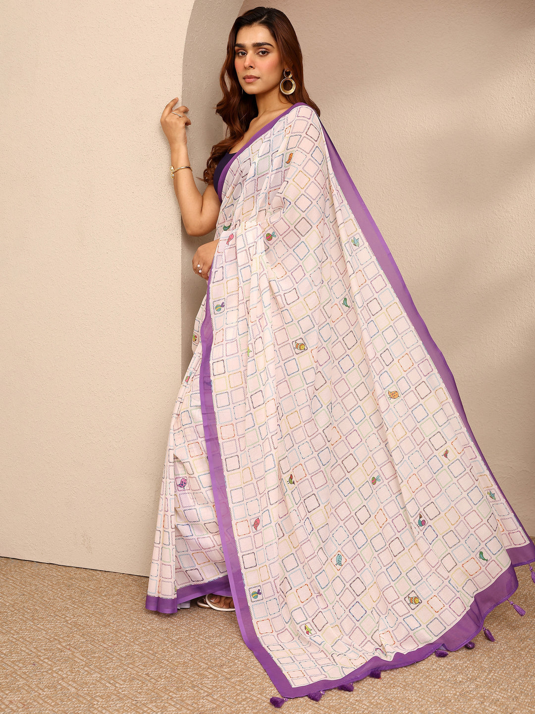 Multi Geometric Printed Cotton Blend Saree With Unstitched Blouse Piece