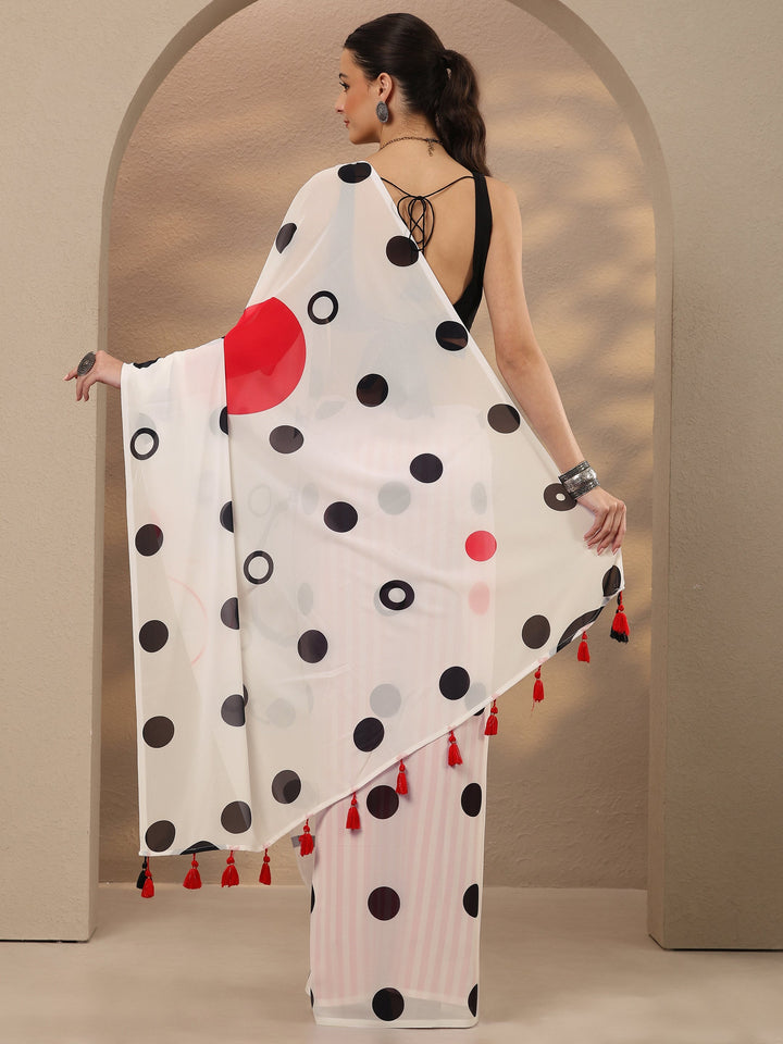 Off White Geometric Printed Georgette Saree With Unstitched Blouse Piece