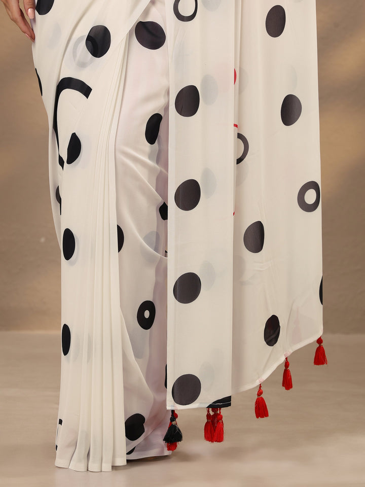 Off White Geometric Printed Georgette Saree With Unstitched Blouse Piece