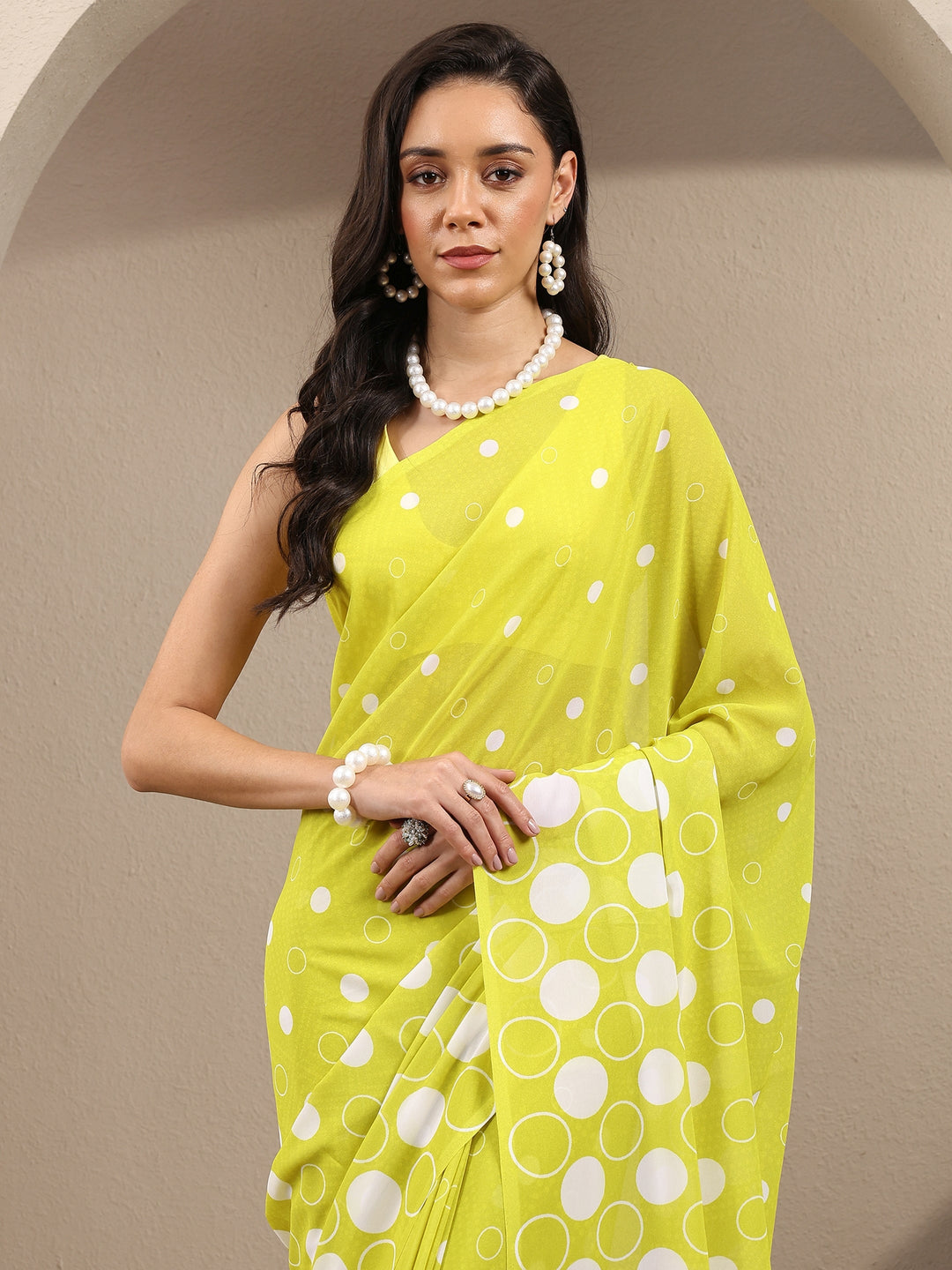 Green Geometric Printed Georgette Saree With Unstitched Blouse Piece