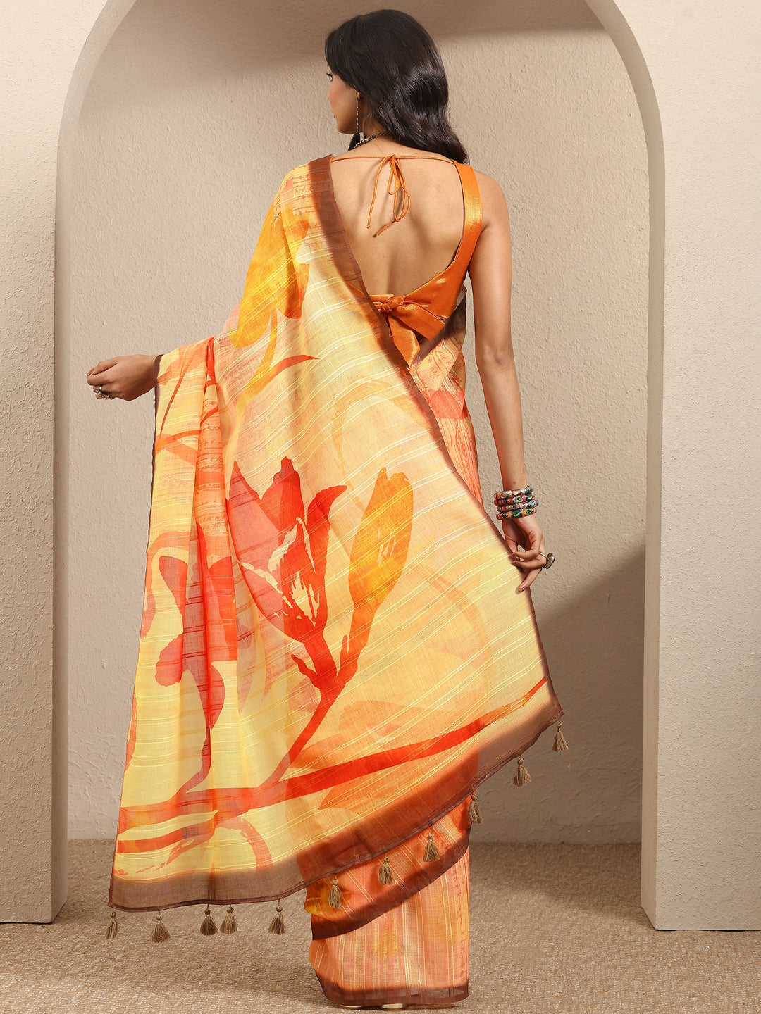 Yellow Printed Cotton Blend Saree With Unstitched Blouse Piece