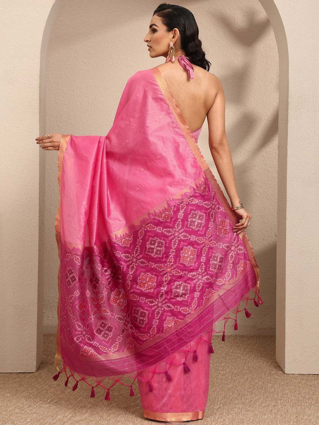 Pink Woven Design Banarsi Silk Blend Saree With Unstitched Blouse Piece