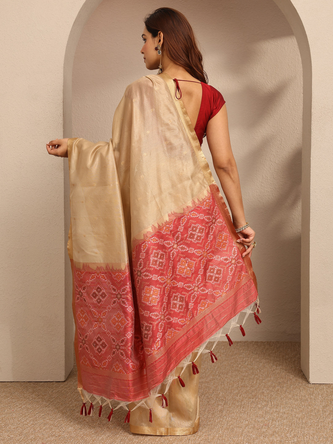 Beige Woven Design Banarsi Silk Blend Saree With Unstitched Blouse Piece