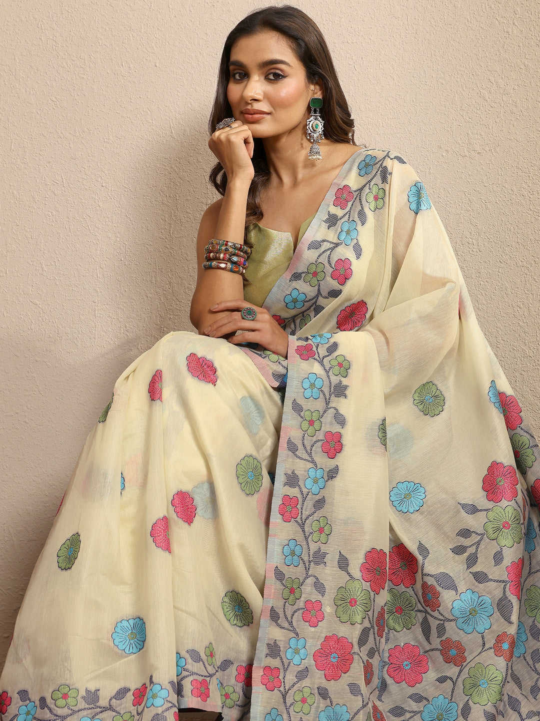 Off White Woven Design Cotton Blend Saree With Unstitched Blouse Piece