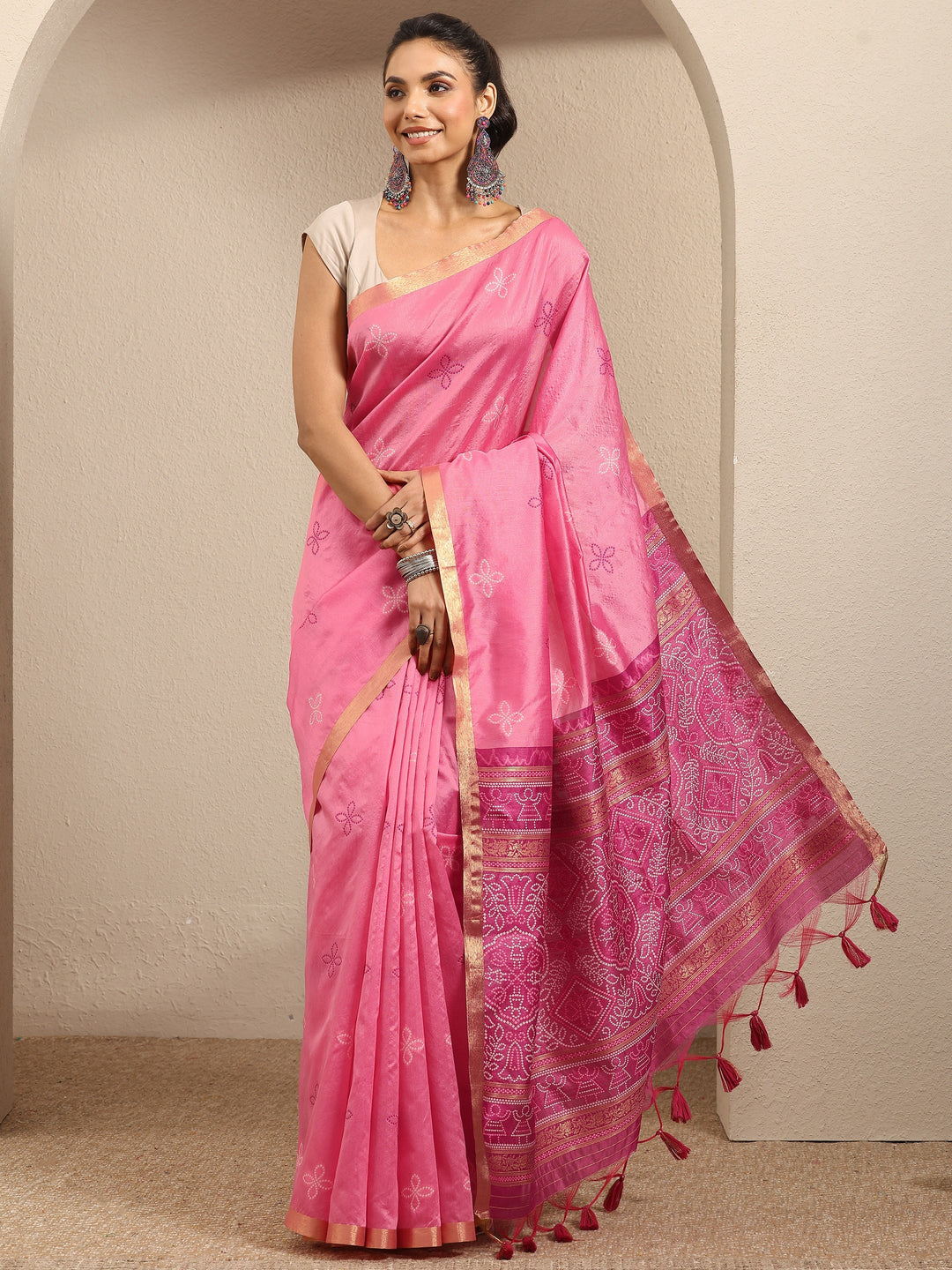 Pink Woven Design Silk Blend Saree With Unstitched Blouse Piece