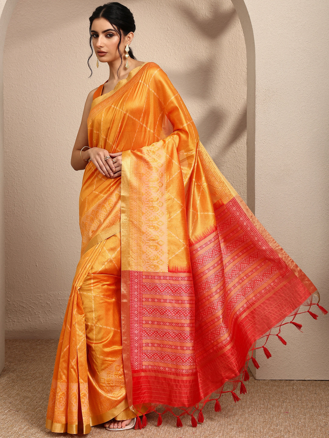 Mustard Woven Design Banarsi Silk Blend Saree With Unstitched Blouse Piece
