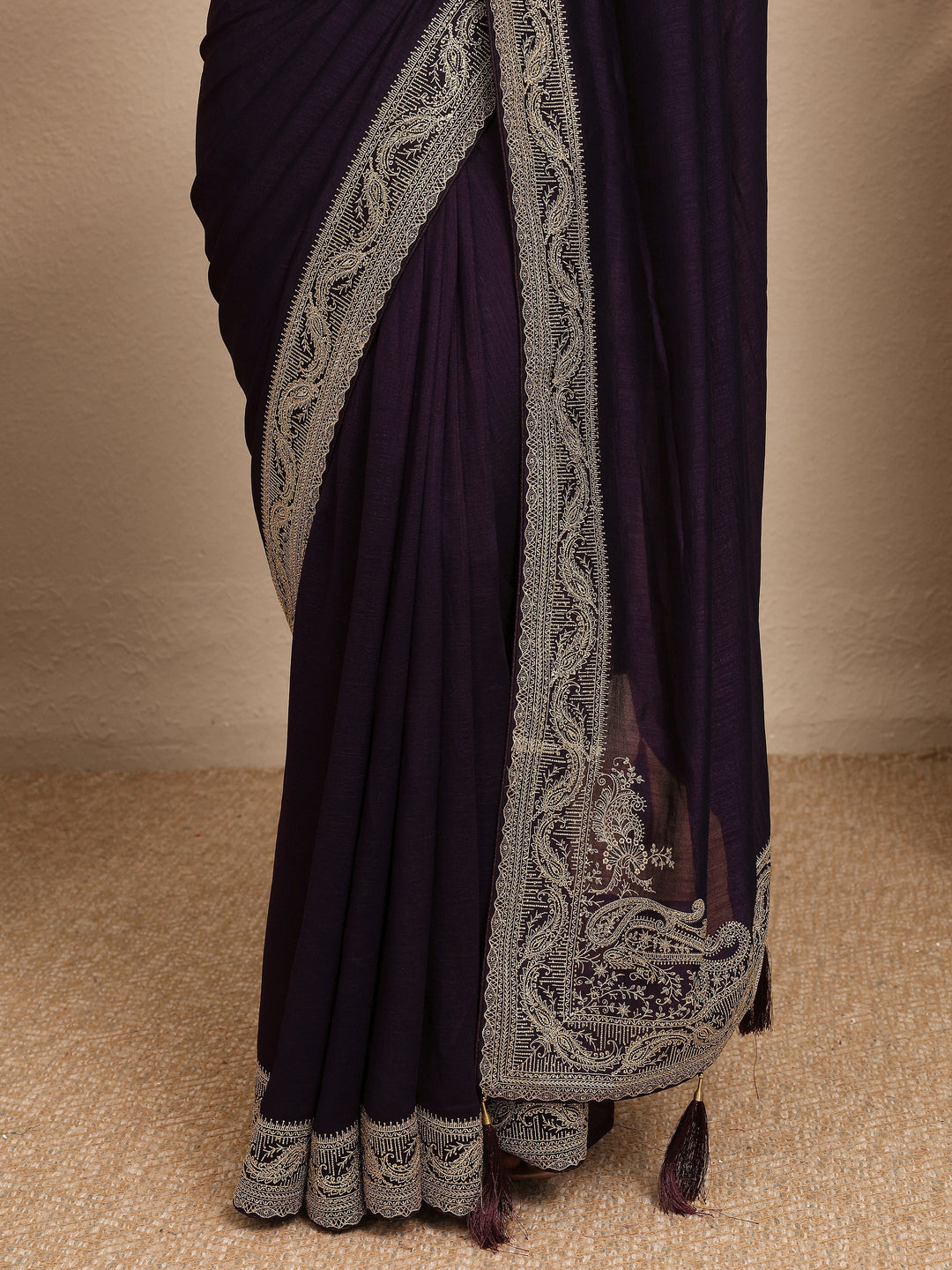 Burgundy Solid Georgette Saree With Unstitched Blouse Piece