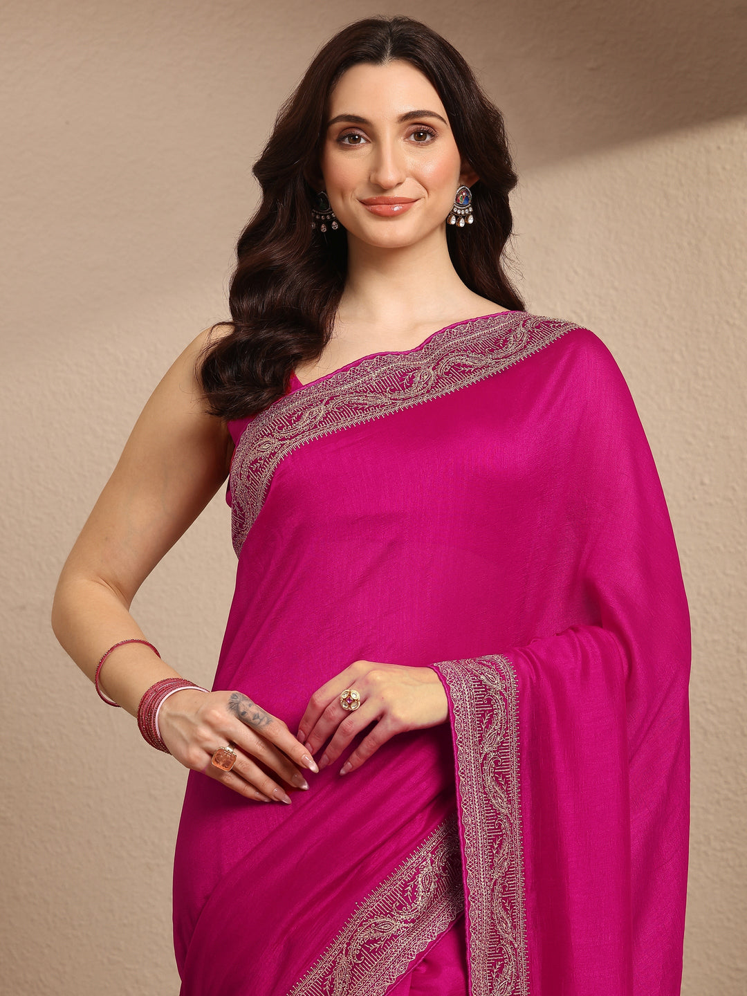 Pink Solid Georgette Saree With Unstitched Blouse Piece