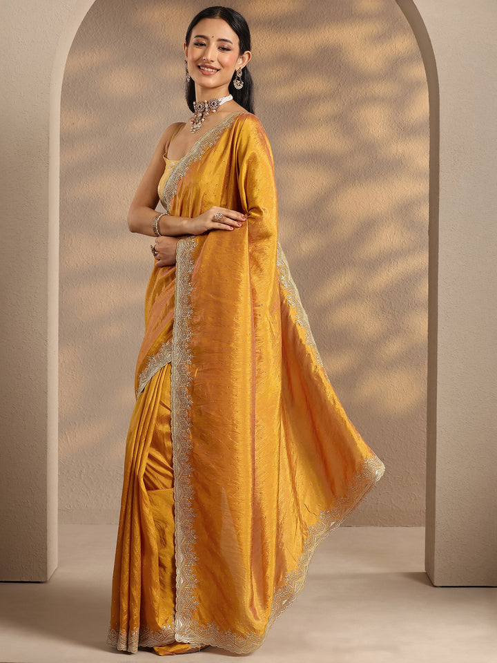 Mustard Embellished Silk Blend Saree With Unstitched Blouse Piece