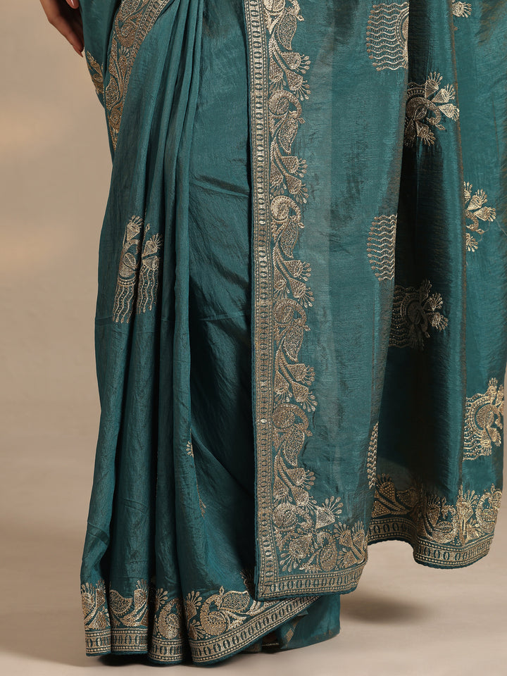 Green Embroidered Organza Saree With Unstitched Blouse Piece