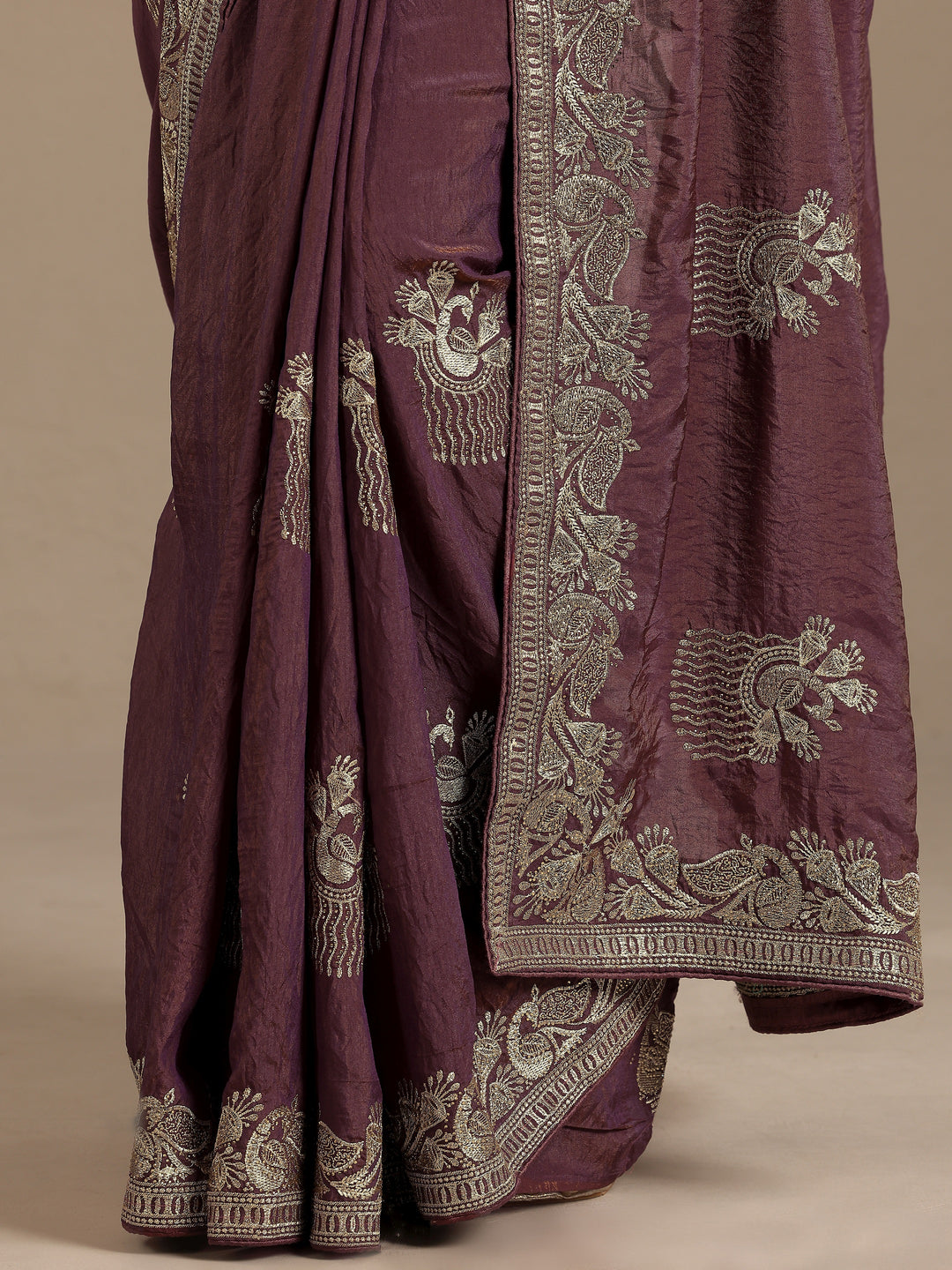Purple Embroidered Organza Saree With Unstitched Blouse Piece
