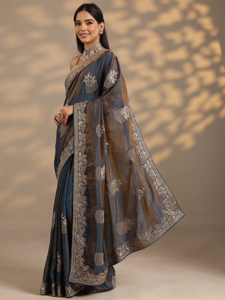 Blue Embroidered Organza Saree With Unstitched Blouse Piece