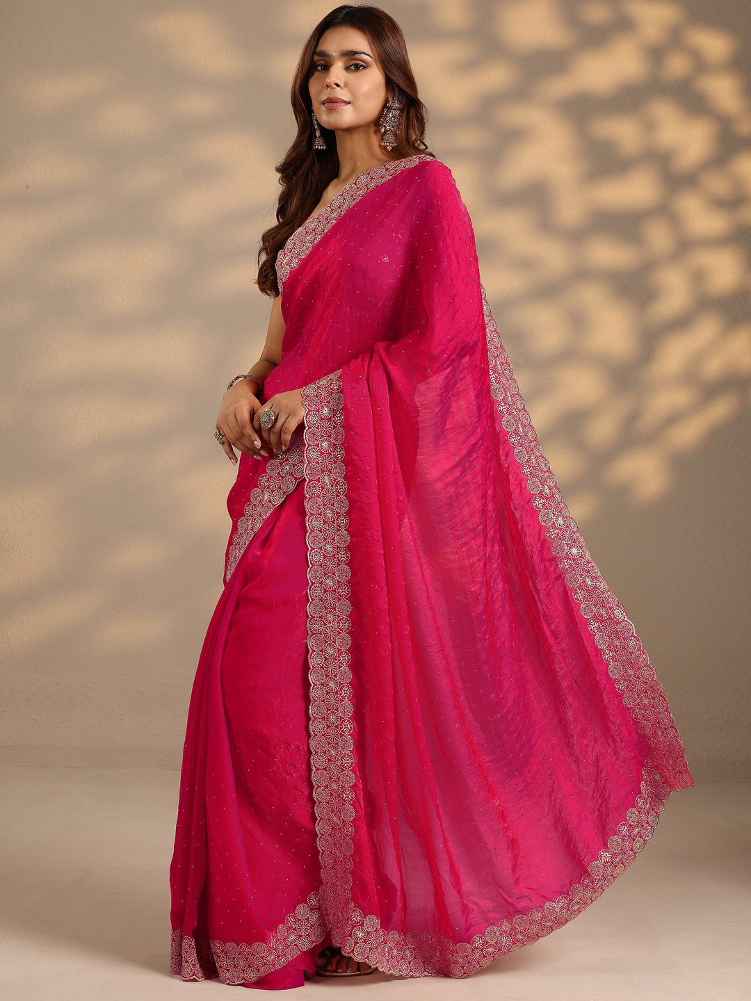 Pink Embellished Silk Blend Saree With Unstitched Blouse Piece