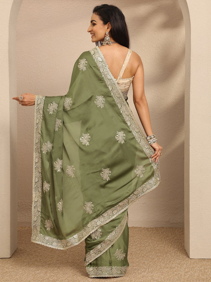Green Embroidered Silk Blend Saree With Unstitched Blouse Piece