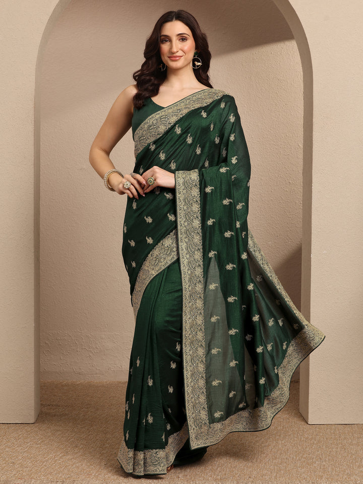 Green Embroidered Silk Blend Saree With Unstitched Blouse Piece