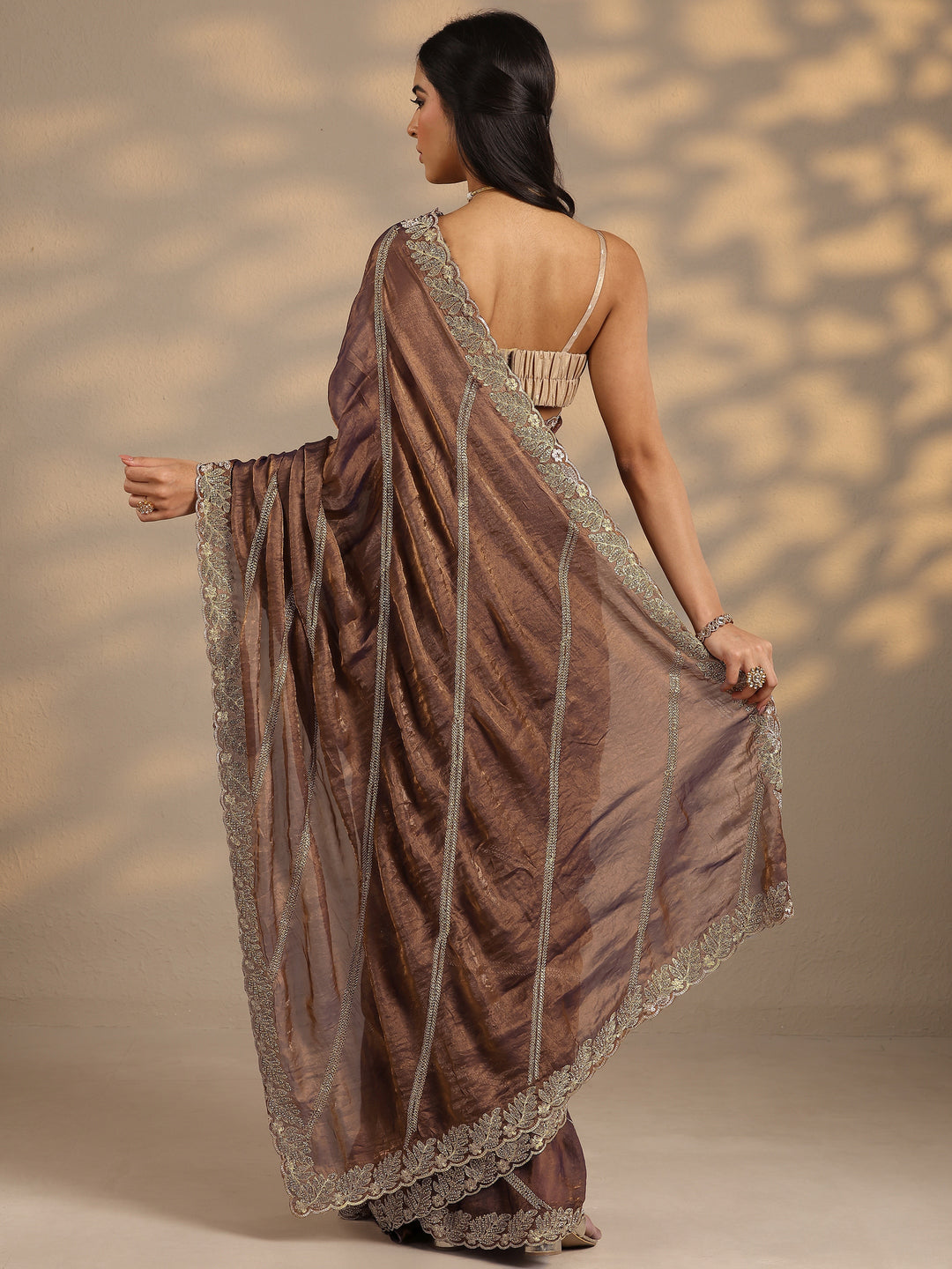 Brown Leheriya Embellished Silk Blend Saree With Unstitched Blouse Piece