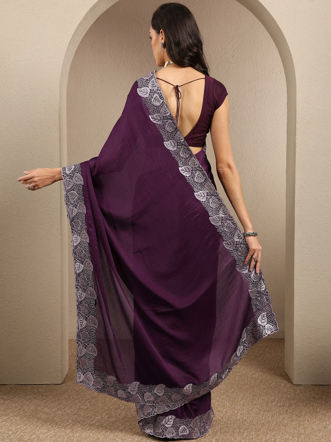 Burgundy Solid Silk Blend Saree With Unstitched Blouse Piece