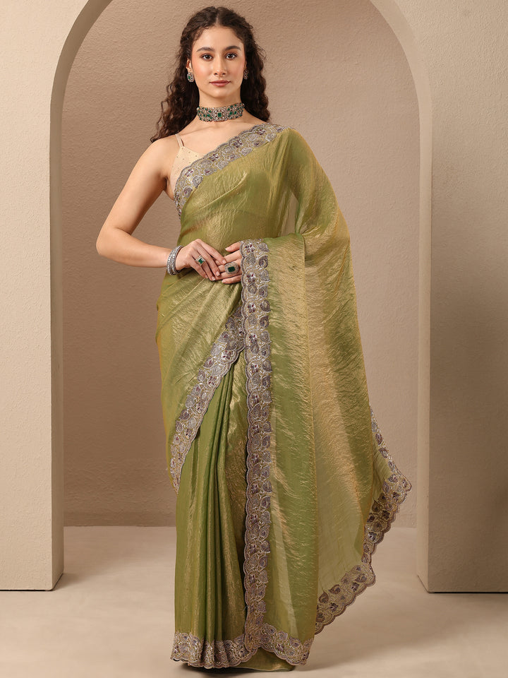 Green Solid Silk Blend Saree With Unstitched Blouse Piece