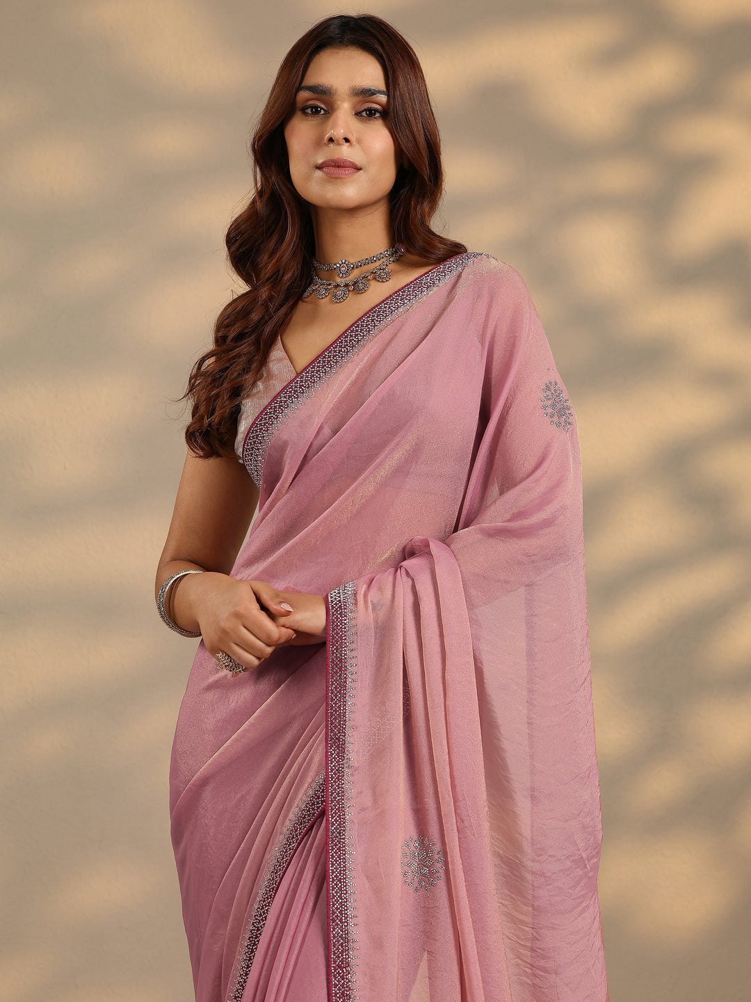 Pink Embellished Organza Saree With Unstitched Blouse Piece