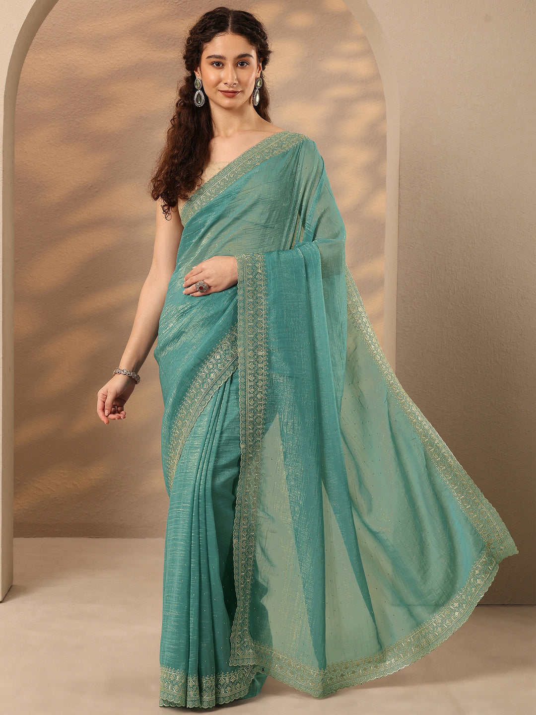 Blue Embellished Silk Blend Saree With Unstitched Blouse Piece