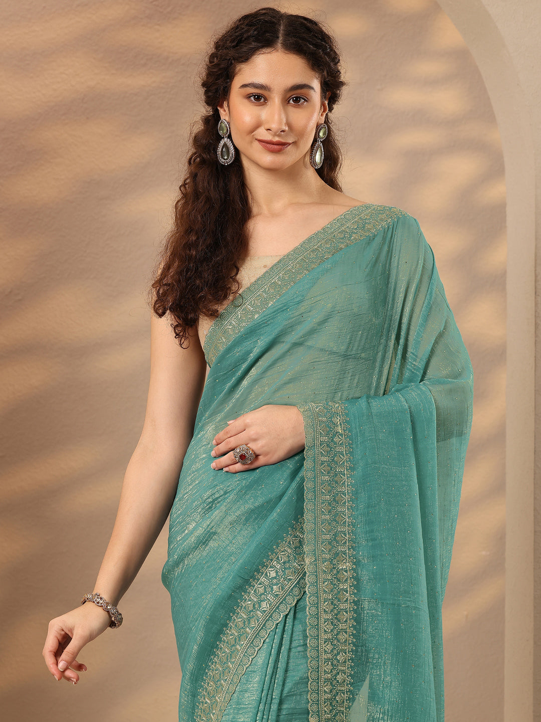 Blue Embellished Silk Blend Saree With Unstitched Blouse Piece