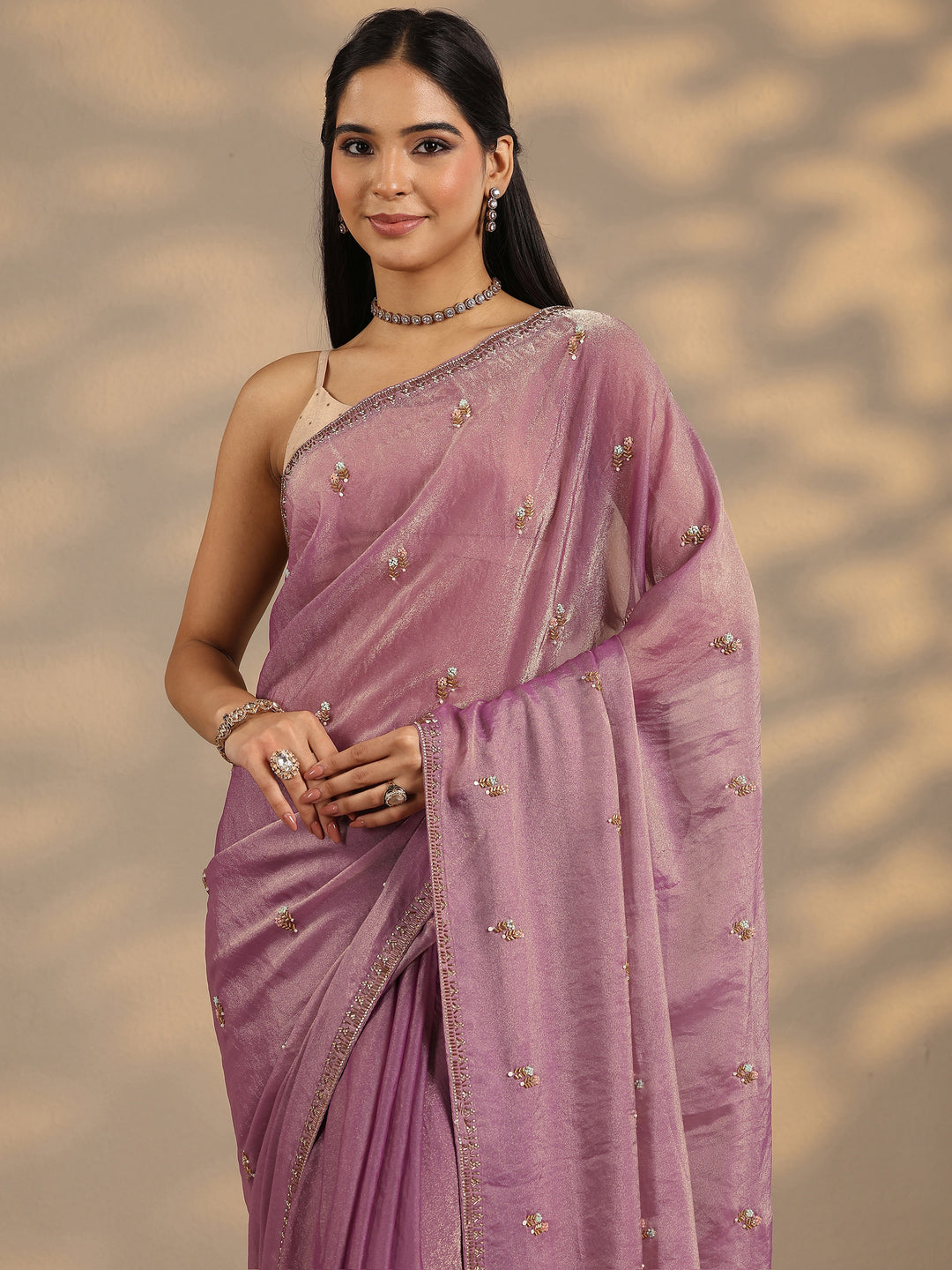 Purple Embellished Silk Blend Saree With Unstitched Blouse Piece