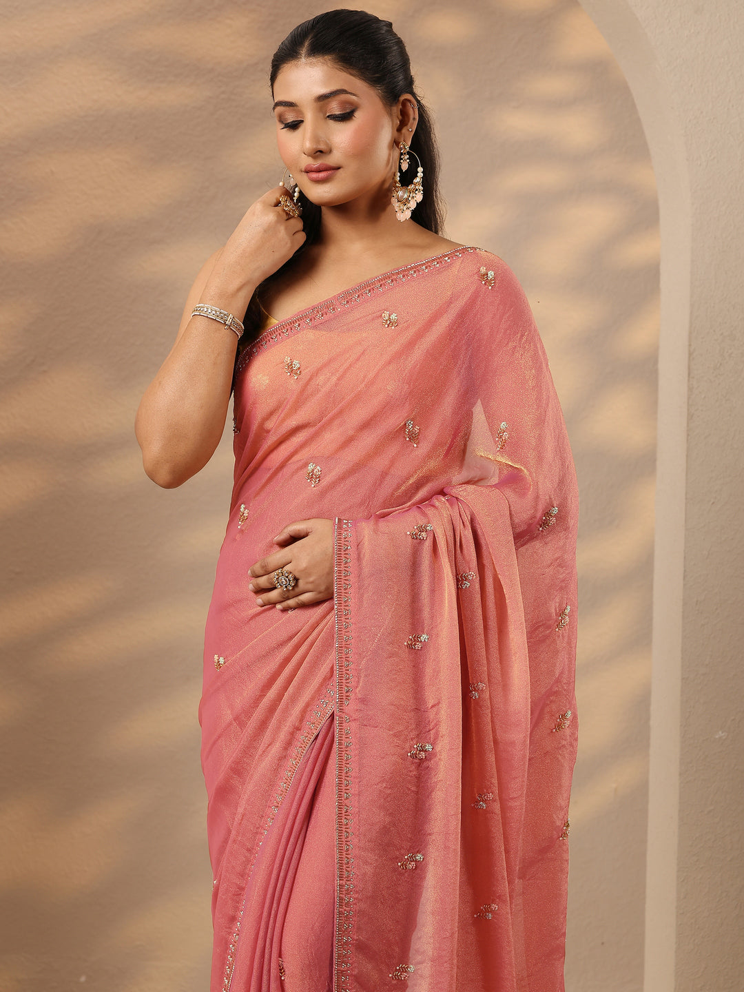 Coral Embellished Silk Blend Saree With Unstitched Blouse Piece