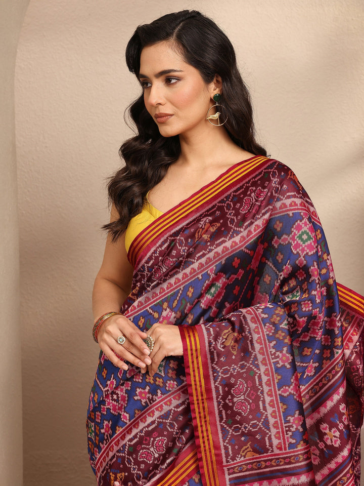 Blue Ikkat Printed Silk Blend Saree With Unstitched Blouse Piece