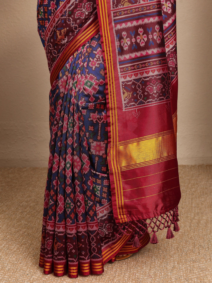 Blue Ikkat Printed Silk Blend Saree With Unstitched Blouse Piece