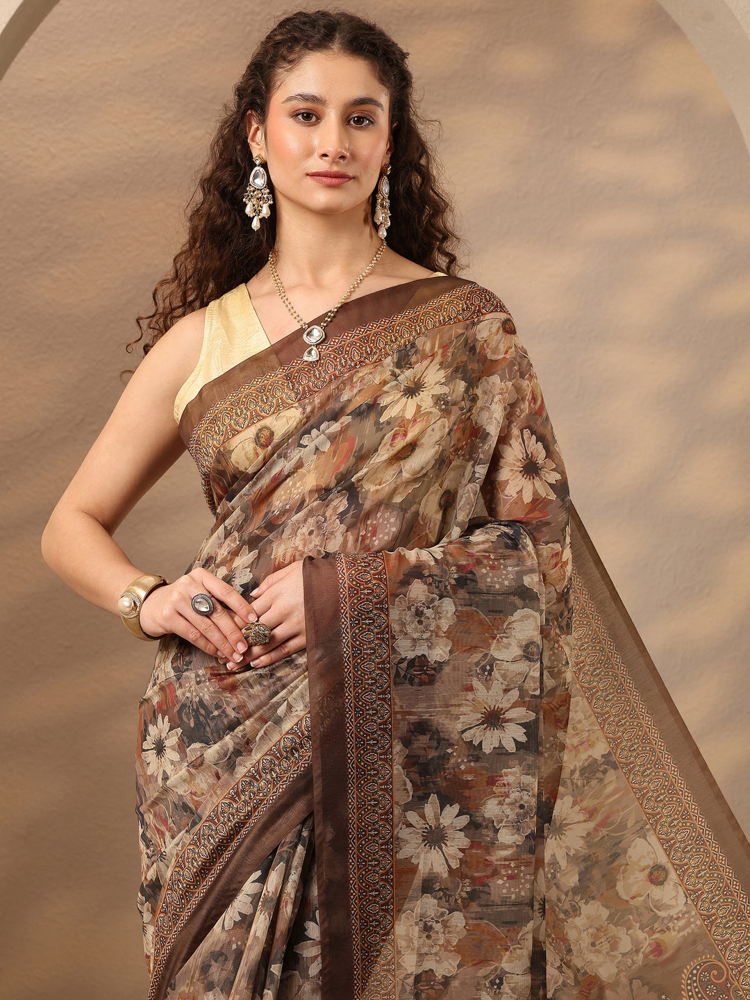 Brown Printed Silk Blend Saree With Unstitched Blouse Piece
