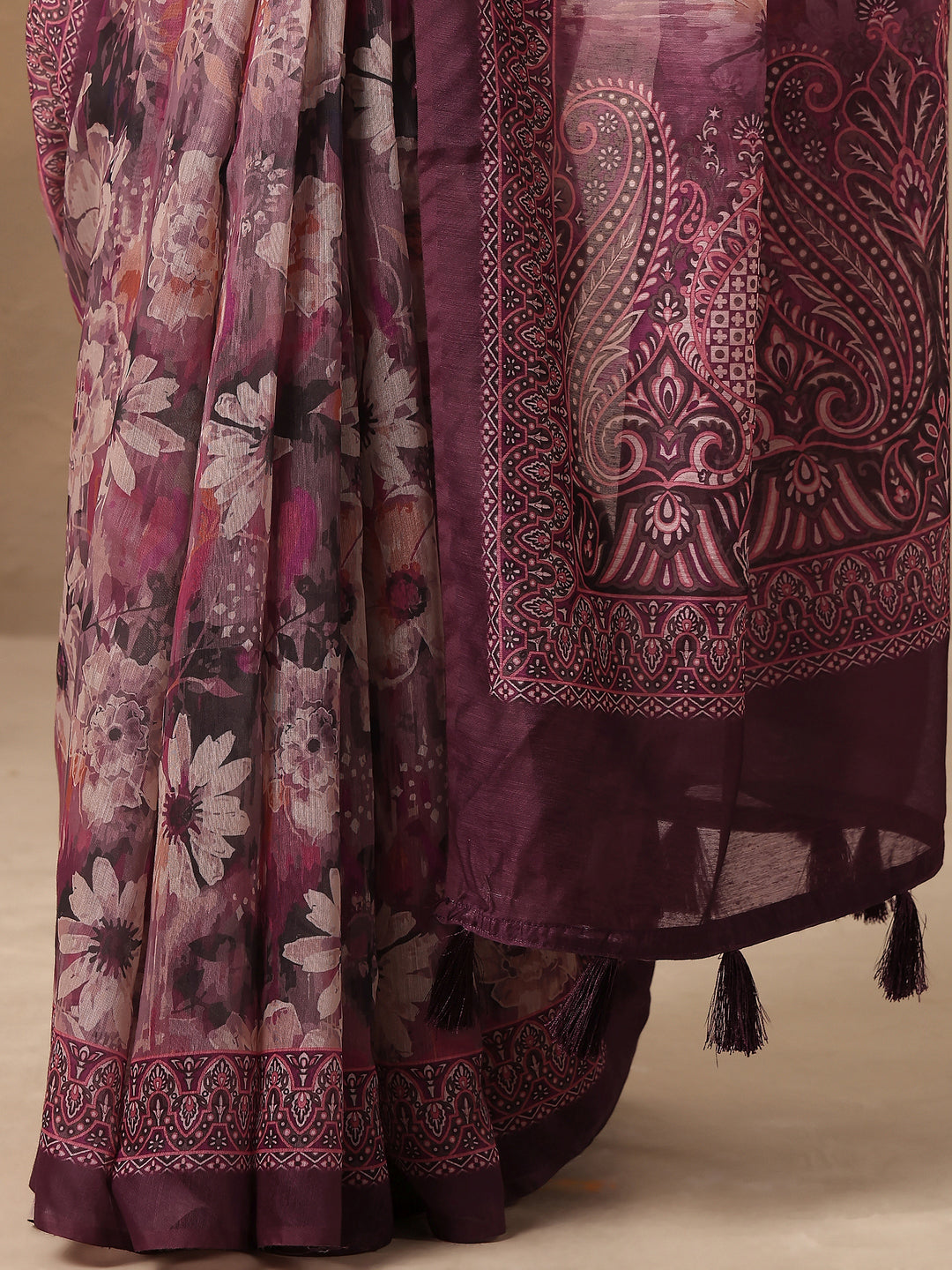 Purple Printed Silk Blend Saree With Unstitched Blouse Piece