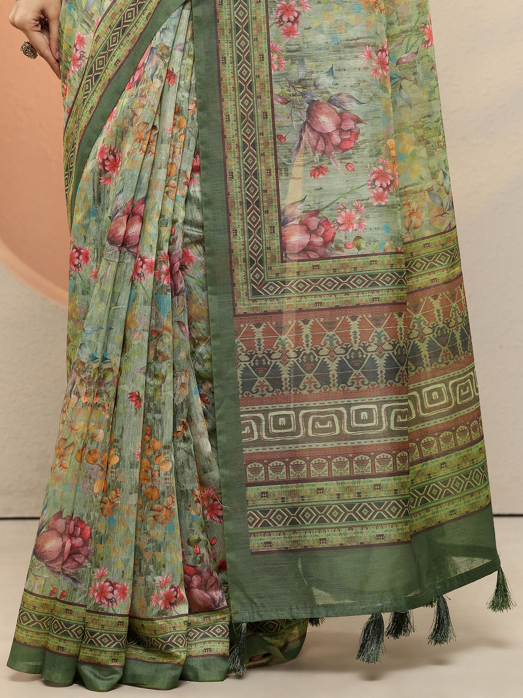 Green Printed Silk Blend Sarees With Unstitched Blouse Piece