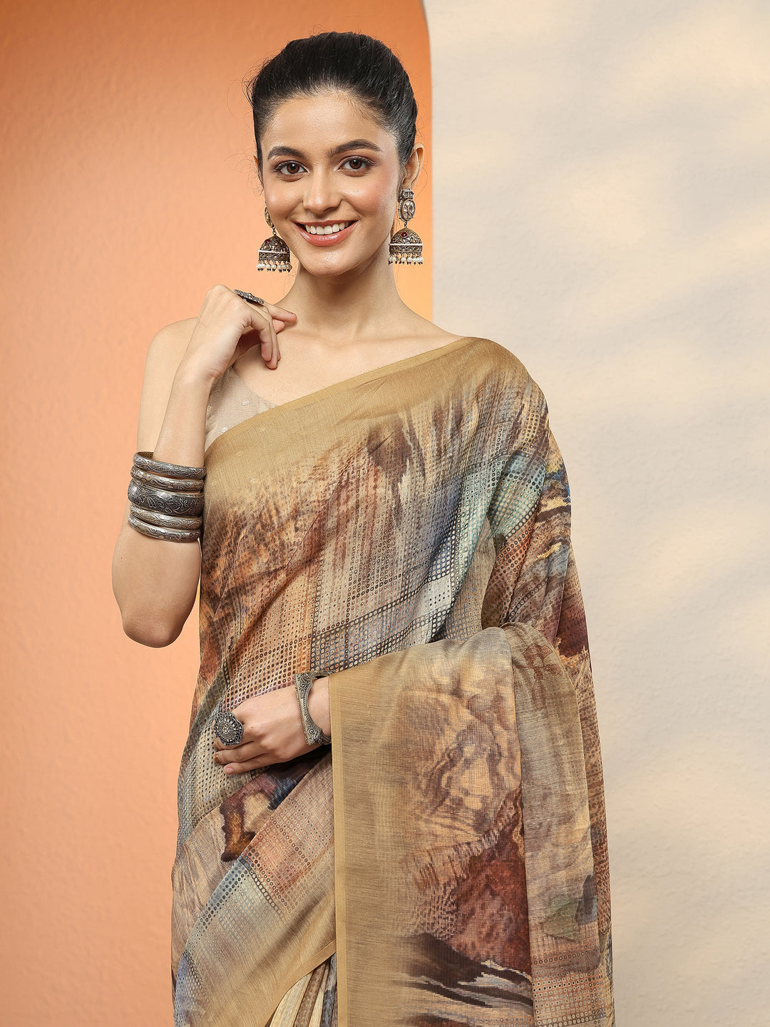 Mustard Printed Silk Blend Sarees With Unstitched Blouse Piece